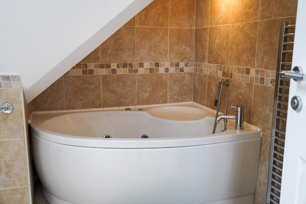 Large 4-bed House For Up To 7 Guests W 2x Parking * Oxford