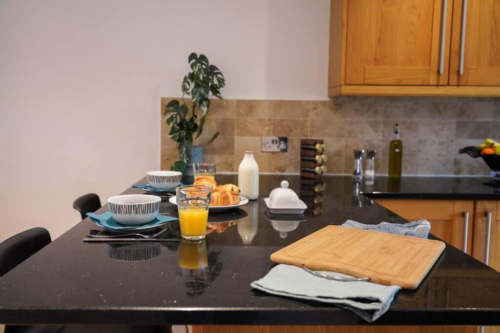 Large 4-bed House For Up To 7 Guests W 2x Parking * Oxford