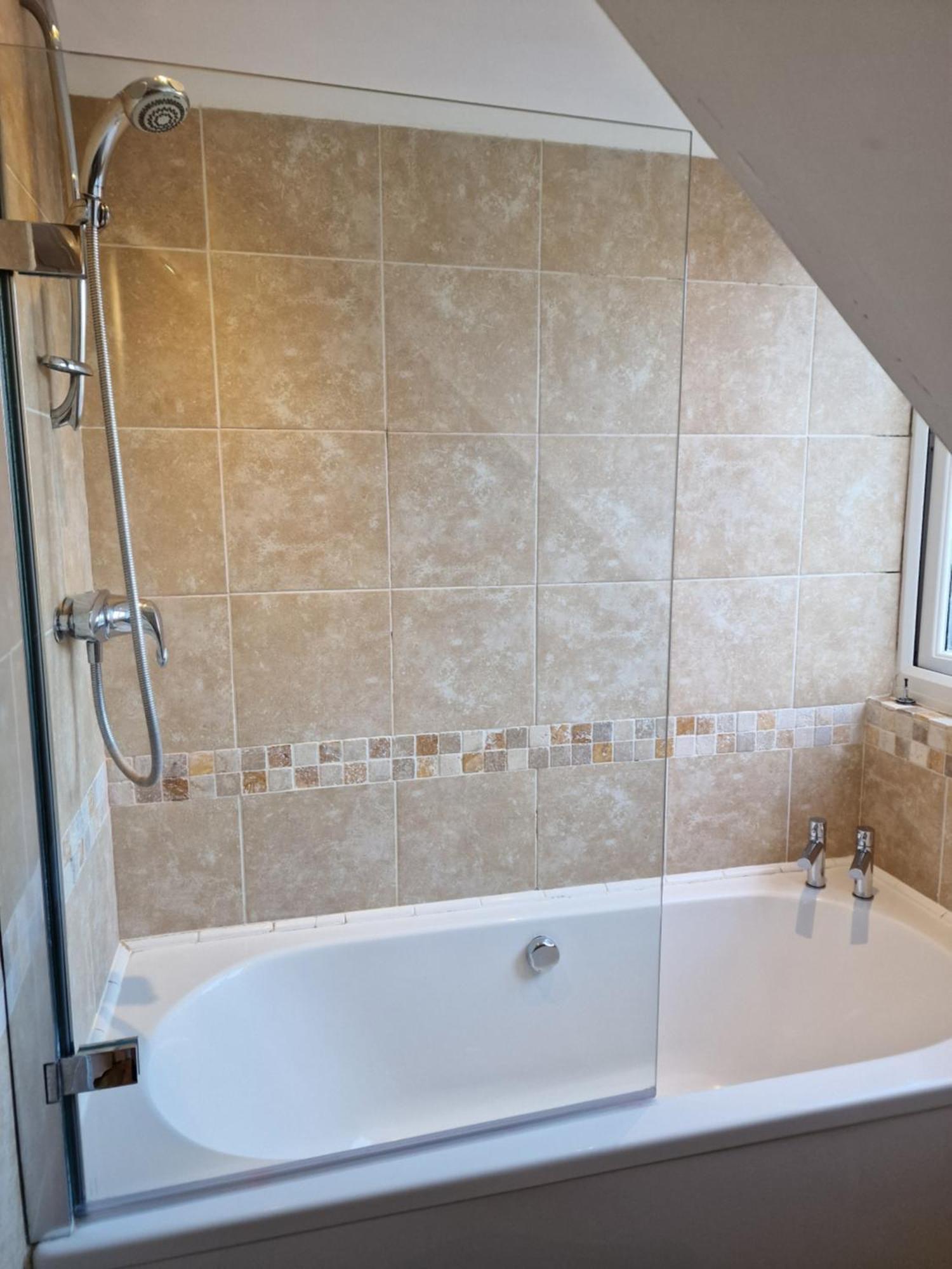 Vakantiehuis Large 4-bed House For Up To 7 Guests W 2x Parking