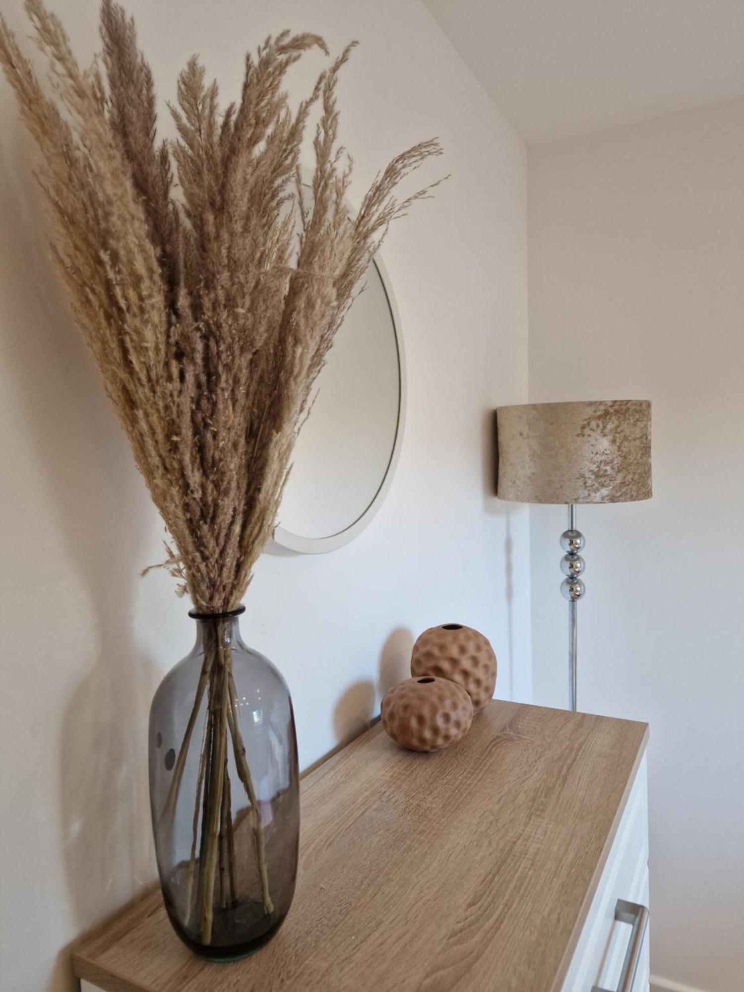 Large 4-bed House For Up To 7 Guests W 2x Parking