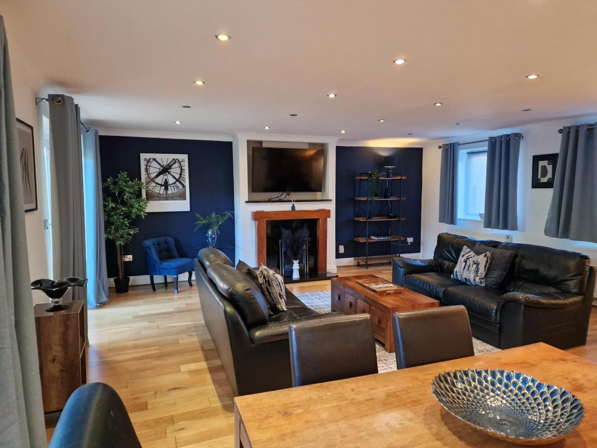 Vakantiehuis Large 4-bed House For Up To 7 Guests W 2x Parking Oxford